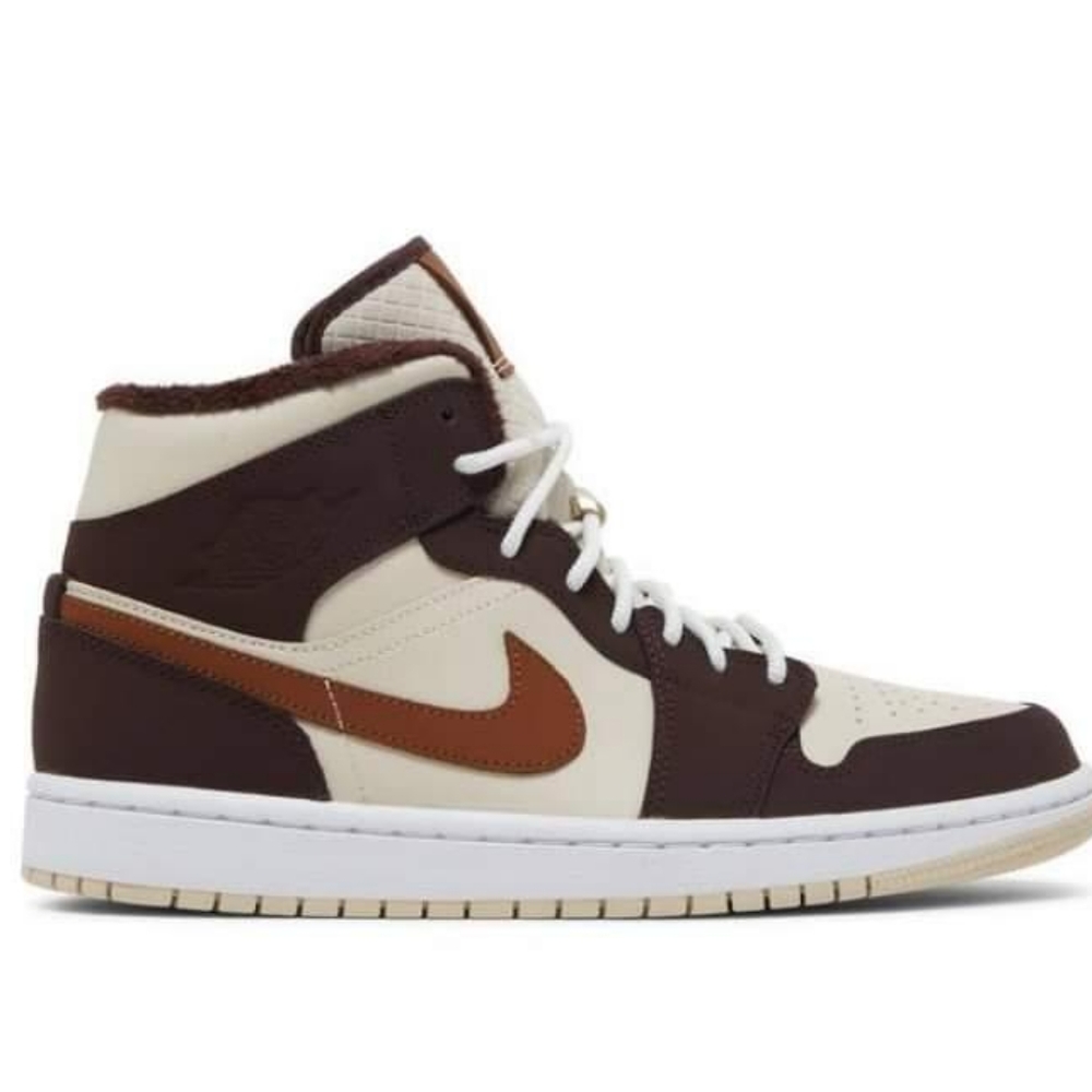 Size 8 Jordan 1 Mid SE Cream